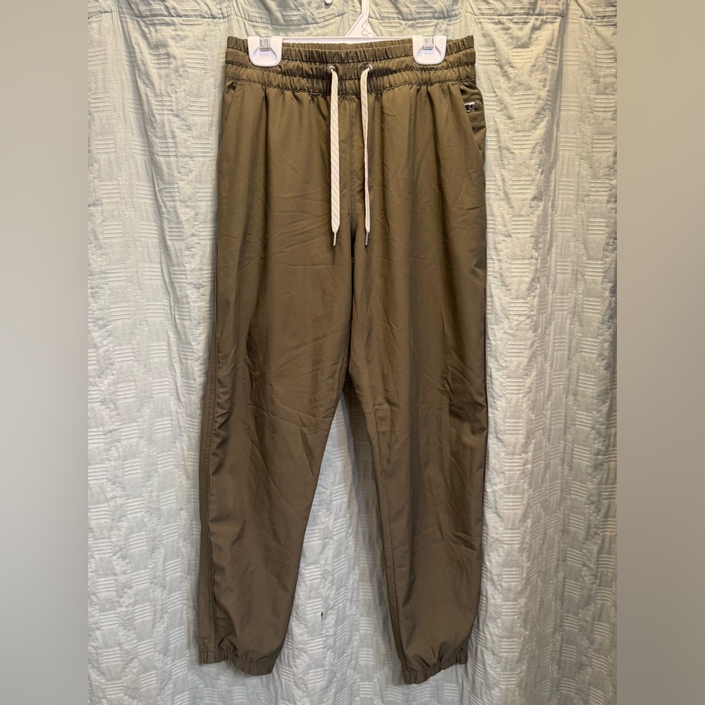 Women’s Vuori Joggers